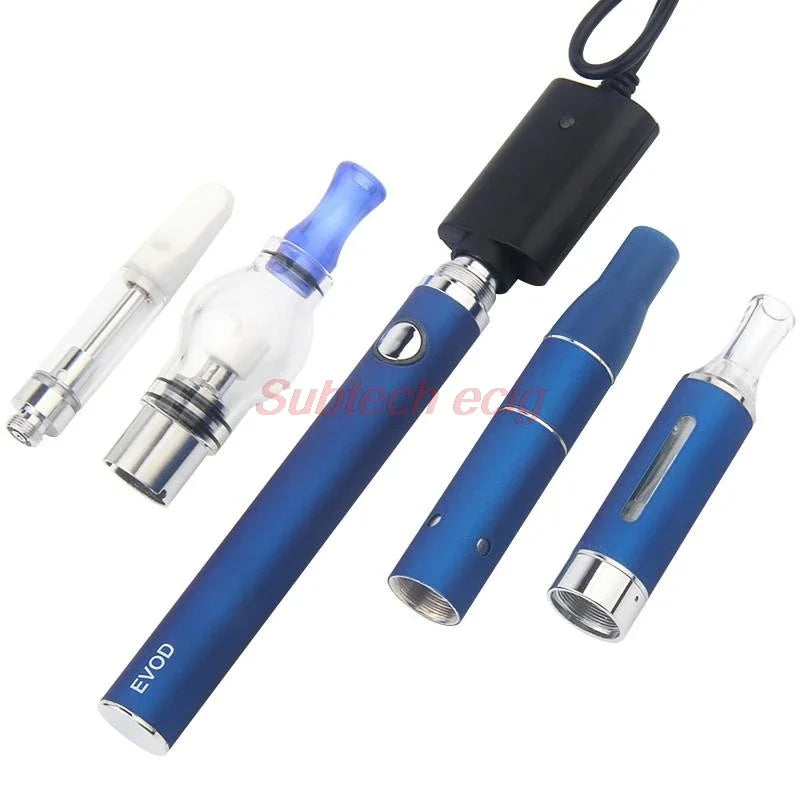 Kits de inicio de vaporizador 4 en 1 Evod Vape Pen con CC-ELL Ago G5 Hierba seca MT3 Eliquid Globo de vidrio Cera Atomizador Aceite espeso Ecigs